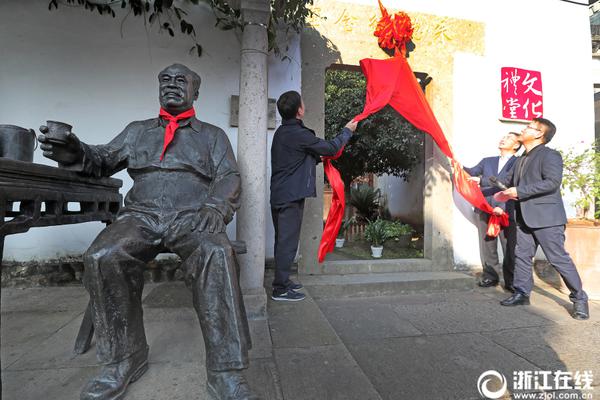 永劫无间阔剑右键蓄力出招机制是什么