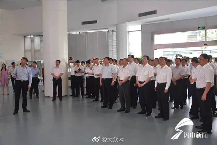 背包英雄消耗品佳肴有什么效果